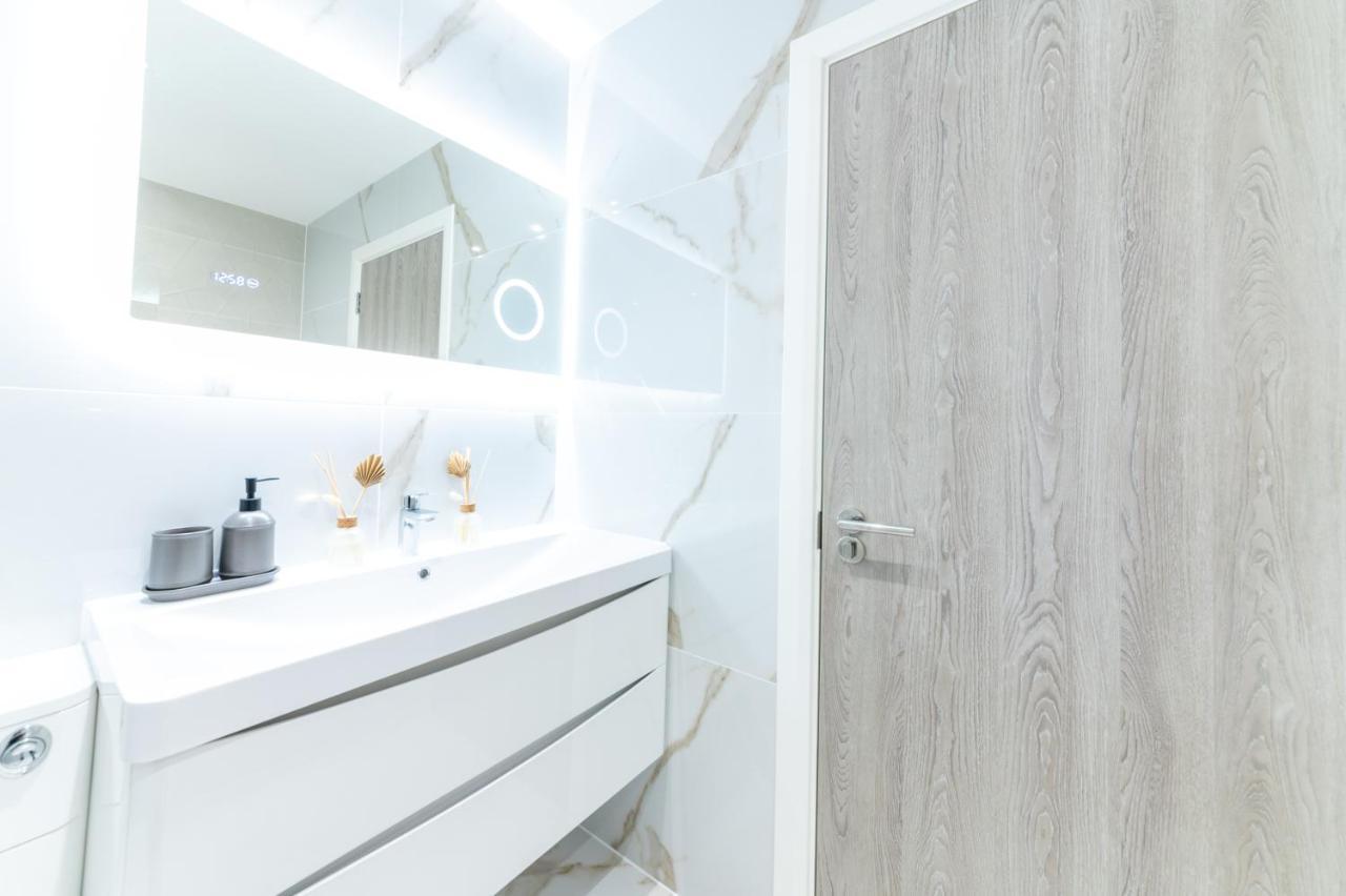 Luxury 2 Bedrooms - 2 Bathrooms - F5 London Exterior foto