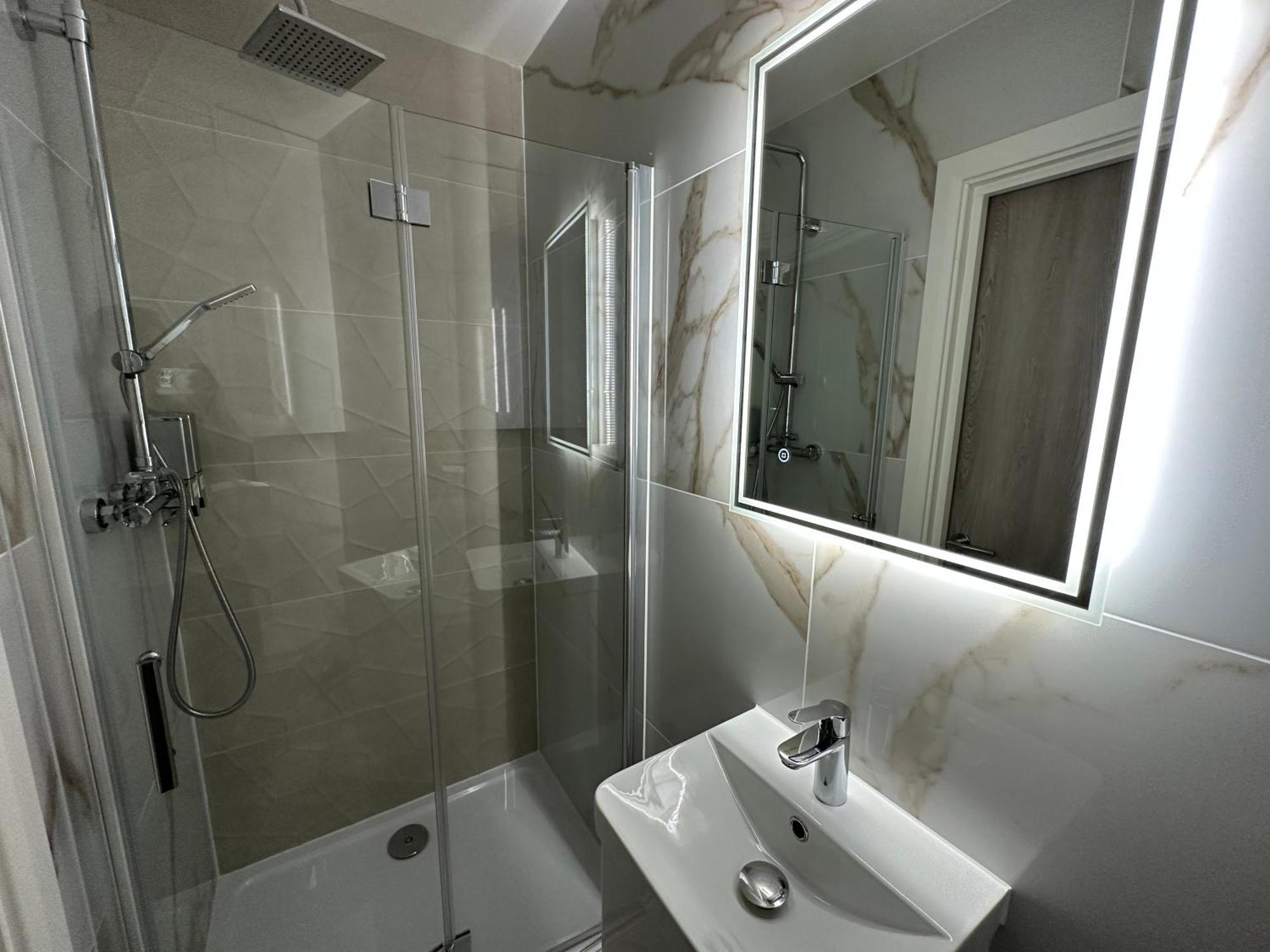 Luxury 2 Bedrooms - 2 Bathrooms - F5 London Exterior foto
